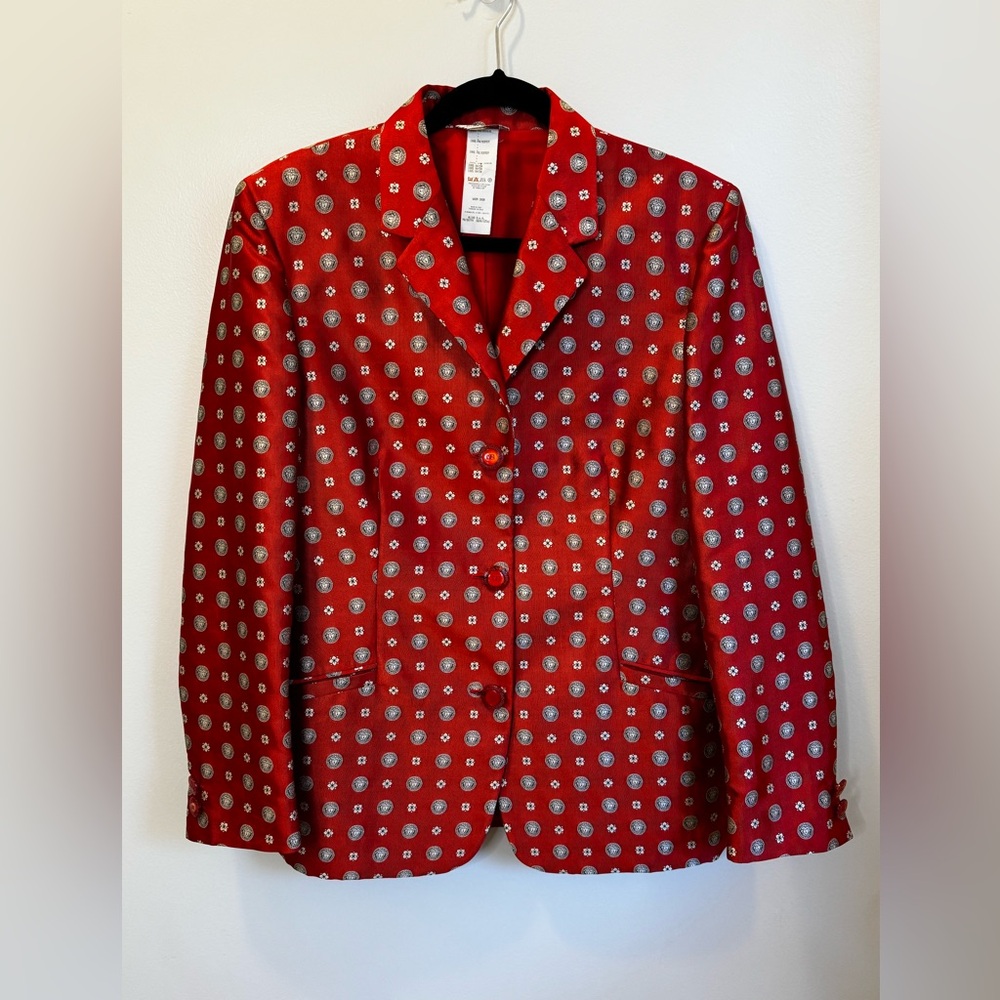 Versace Classic V2 women’s red jacket Medusa and flower pattern Size IT 46 Italy